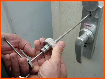 Centreville VA Locksmith Store Centreville, VA 571-266-0627 - 13-5